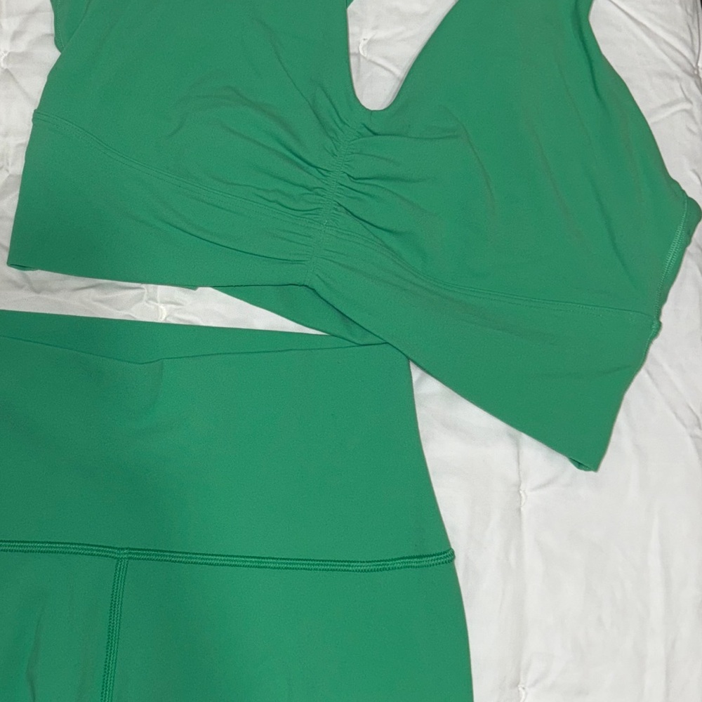 Aritzia Green Sports Bra